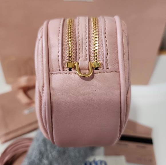 ❌️SOLD❌️Miu Miu CAMEO MATELASSÉ CROSSBODY - Picture 9 of 16